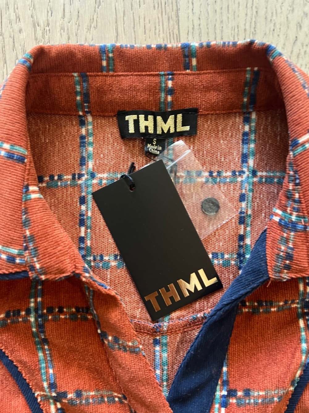 Blouse - Picture 2 of 4